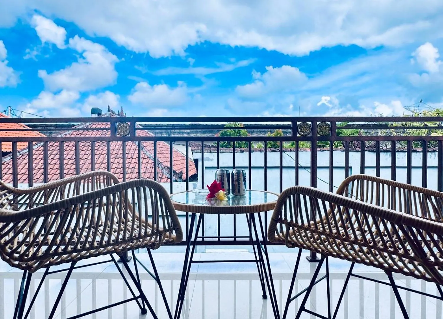 Y&J Aparthotel Seminyak   Seminyak (Bali)